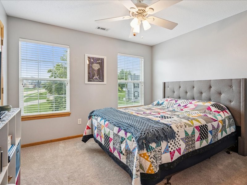 202 Rockhurst Drive SW Cedar Rapids IA 52404