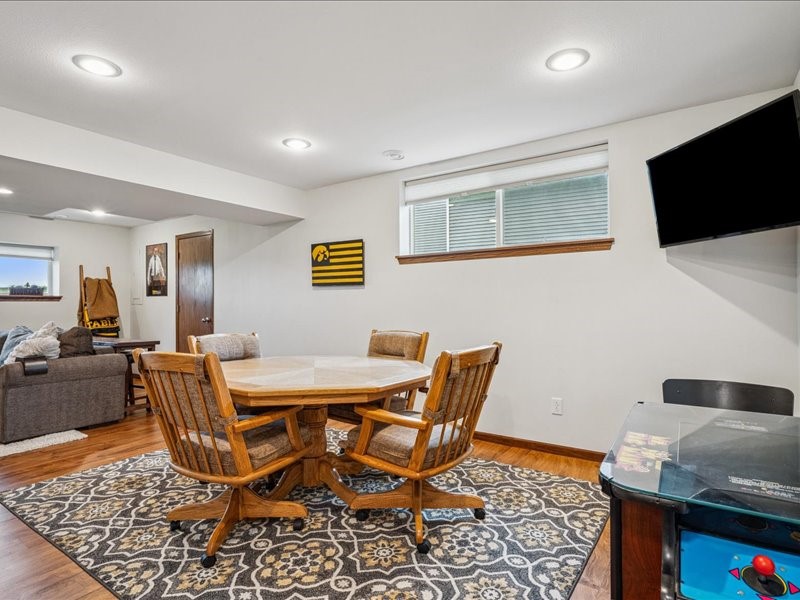 202 Rockhurst Drive SW Cedar Rapids IA 52404
