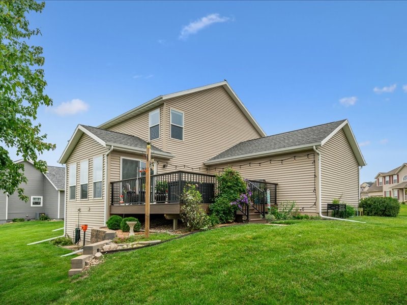 202 Rockhurst Drive SW Cedar Rapids IA 52404