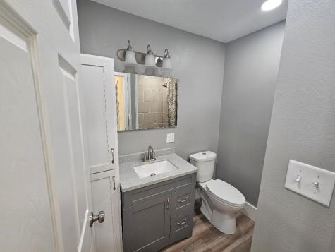 807 5th Avenue Belle Plaine IA 52208