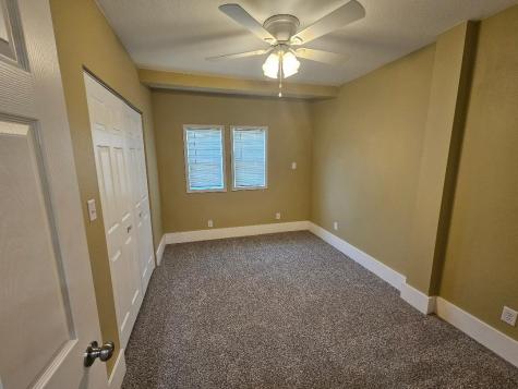807 5th Avenue Belle Plaine IA 52208