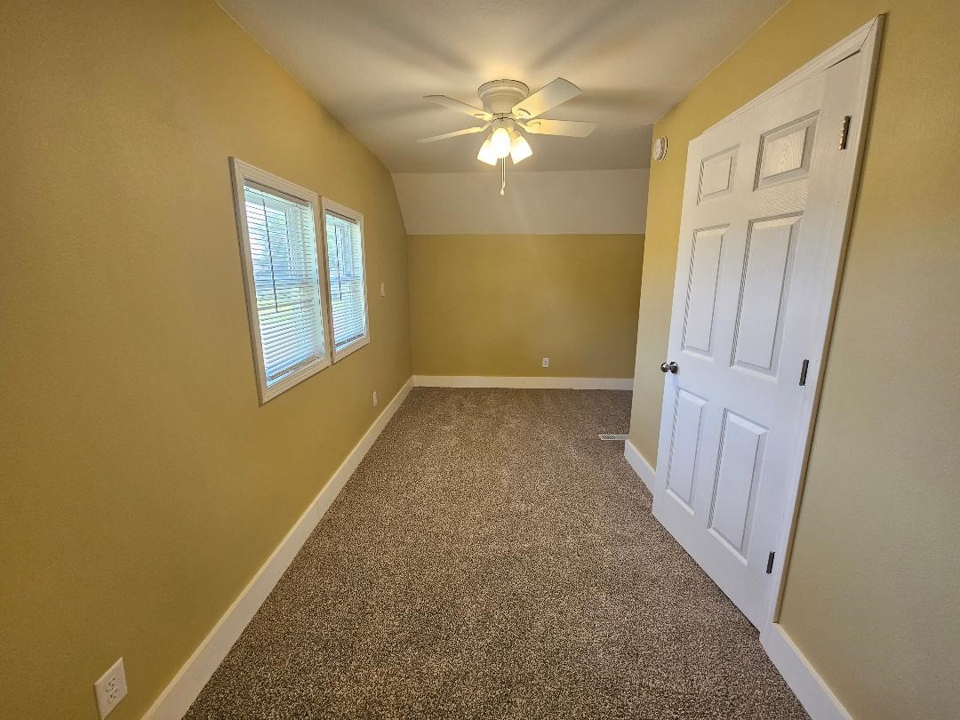 807 5th Avenue Belle Plaine IA 52208