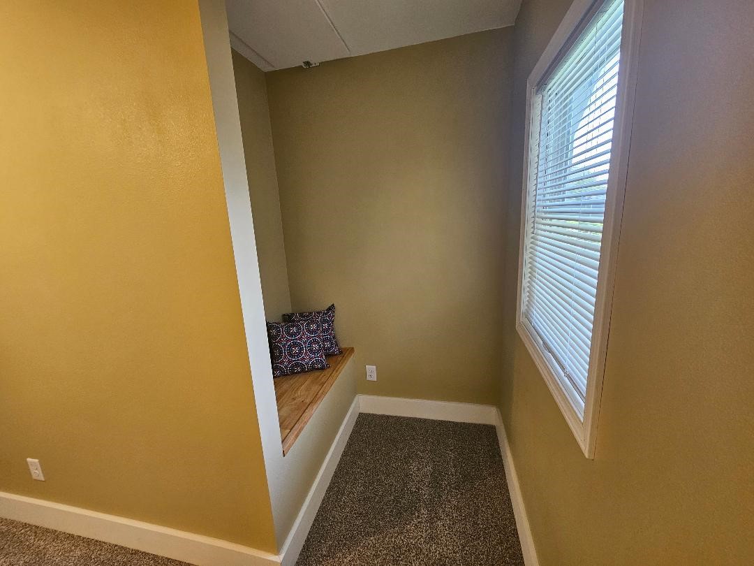 807 5th Avenue Belle Plaine IA 52208