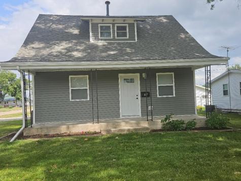 807 5th Avenue Belle Plaine IA 52208