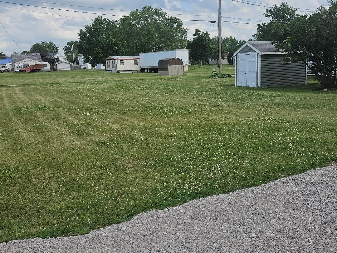 807 5th Avenue Belle Plaine IA 52208
