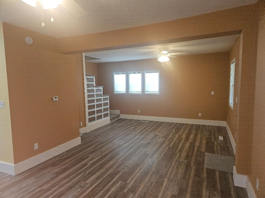 807 5th Avenue Belle Plaine IA 52208
