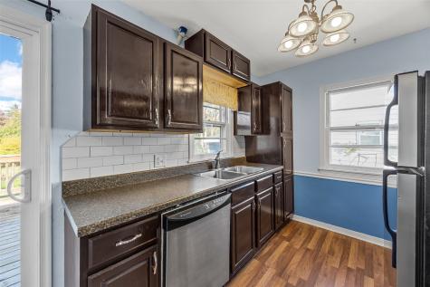 2712 Dalewood Avenue SE Cedar Rapids IA 52403