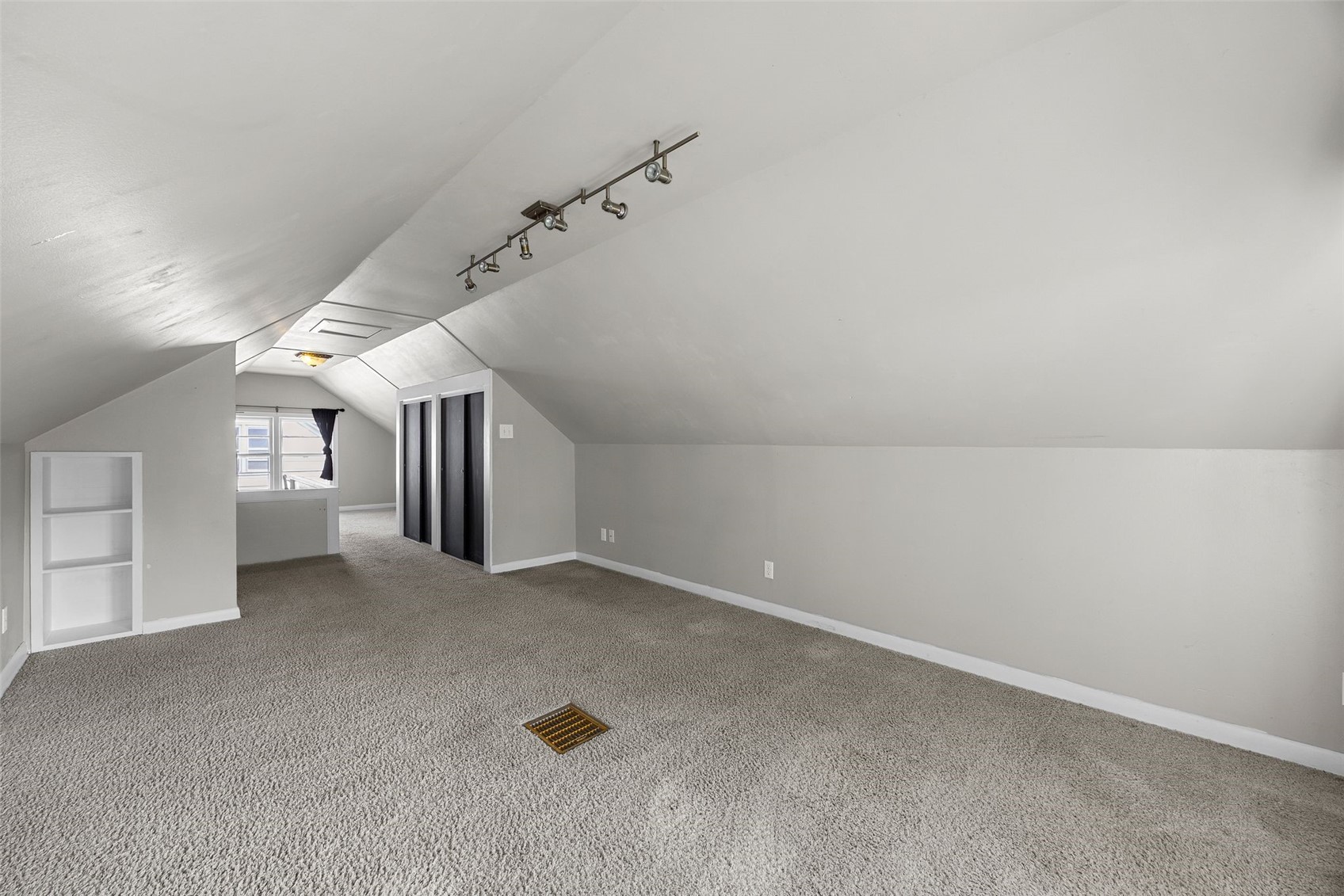 2712 Dalewood Avenue SE Cedar Rapids IA 52403