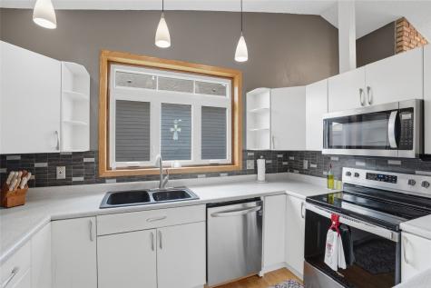 398 Sierra Trace Coralville IA 52241