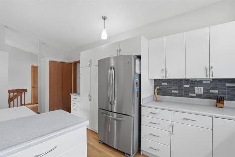 398 Sierra Trace Coralville IA 52241