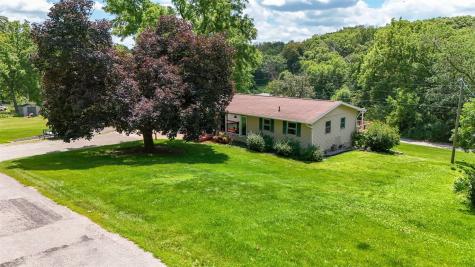 3429 Ridgecrest North Liberty IA 52317