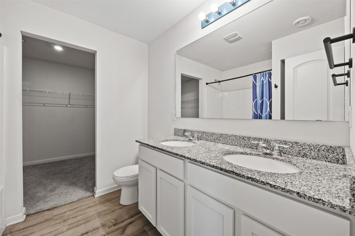 5209 Dostal Drive SW Cedar Rapids IA 52404