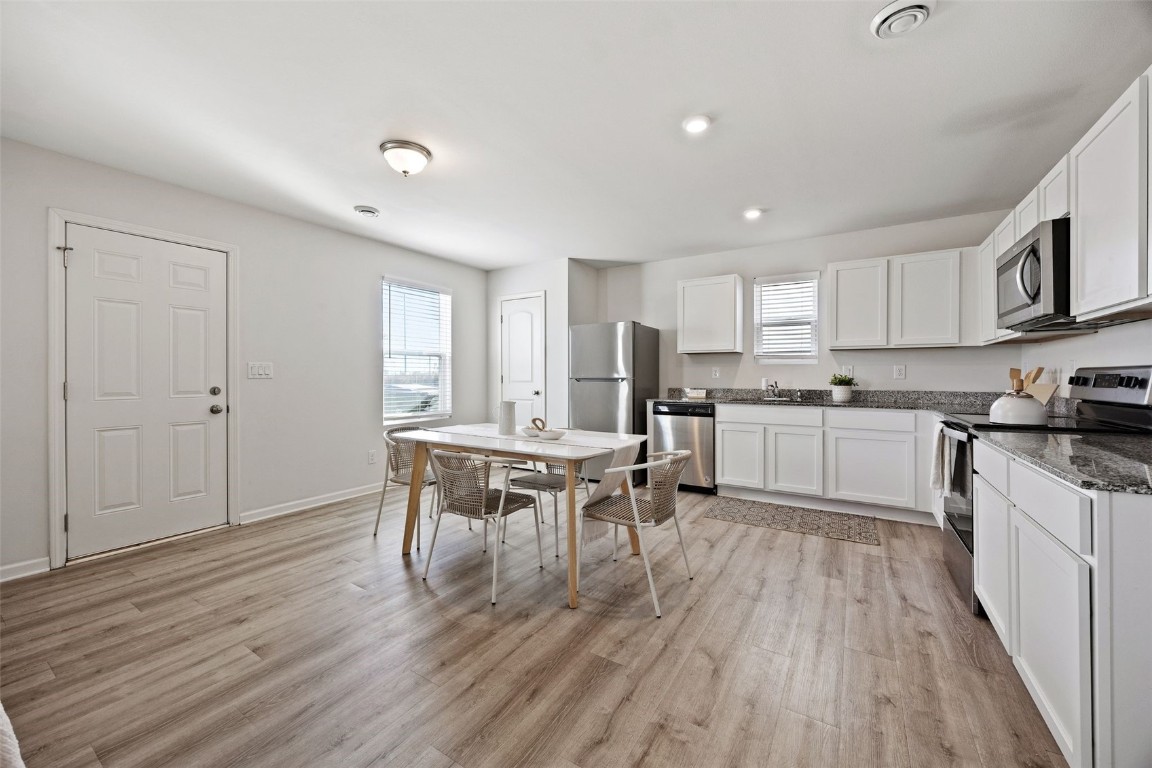 5209 Dostal Drive SW Cedar Rapids IA 52404