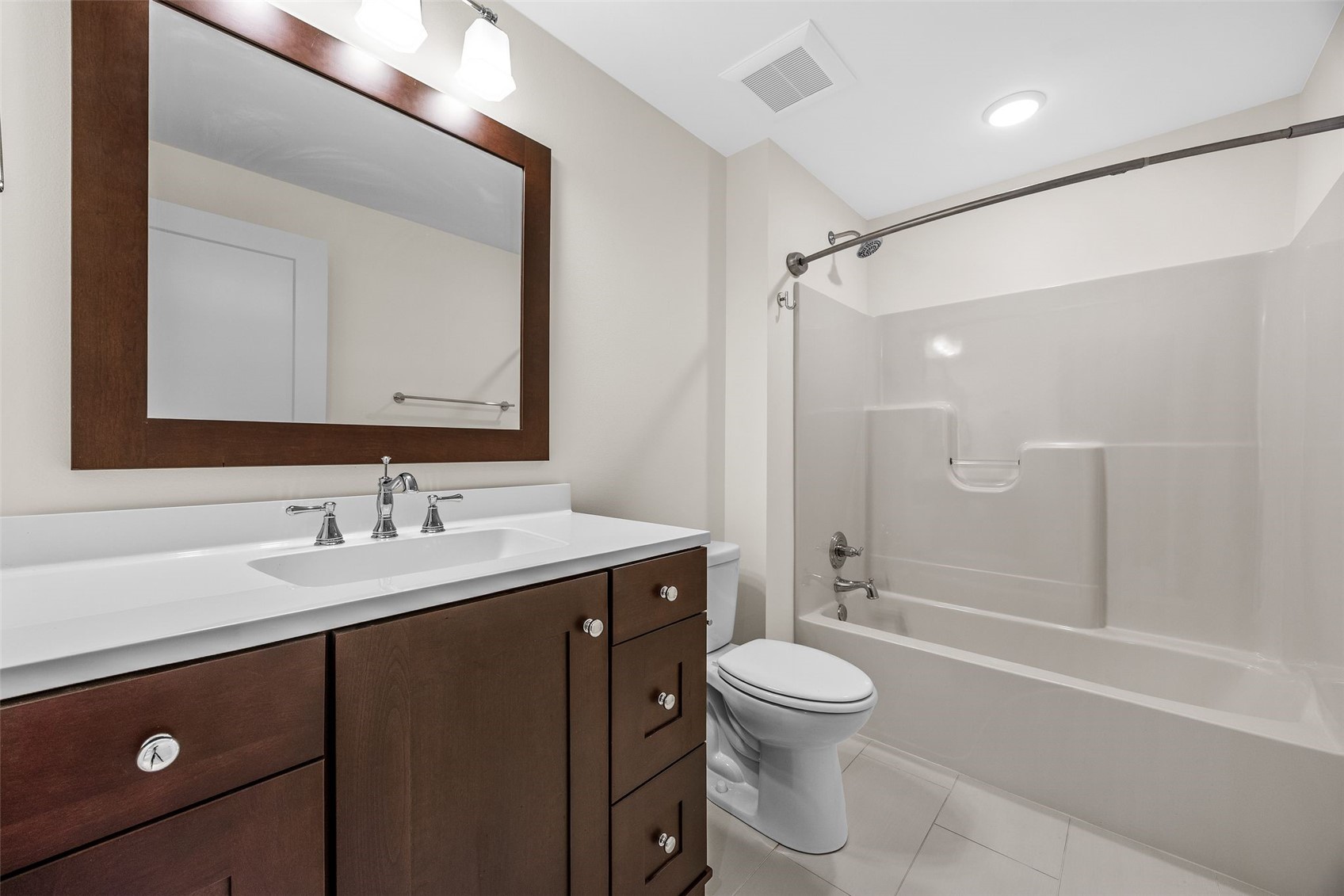 3710 Oak Ridge Court SE Cedar Rapids IA 52403