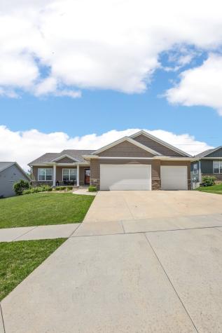 1710 Bobcat Drive NW Cedar Rapids IA 52405