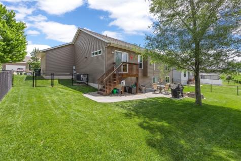 1710 Bobcat Drive NW Cedar Rapids IA 52405