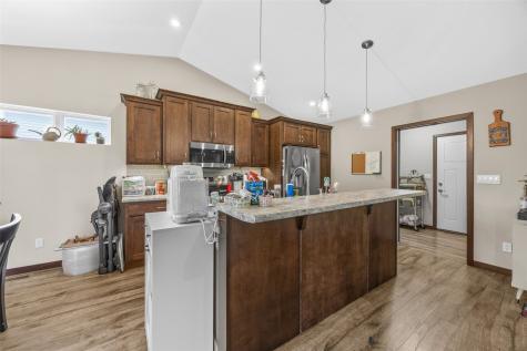 1710 Bobcat Drive NW Cedar Rapids IA 52405