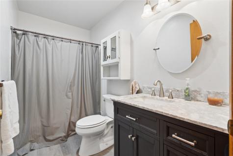 903 E 12th Street Vinton IA 52349