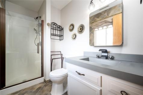 6514 Fox Run Drive SW Cedar Rapids IA 52404
