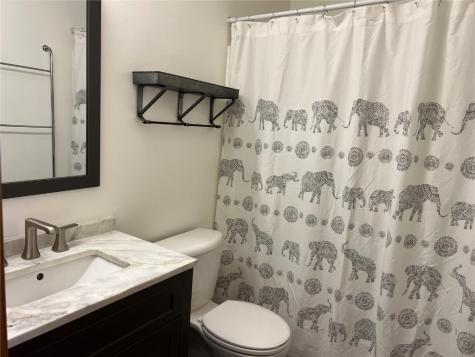 6514 Fox Run Drive SW Cedar Rapids IA 52404