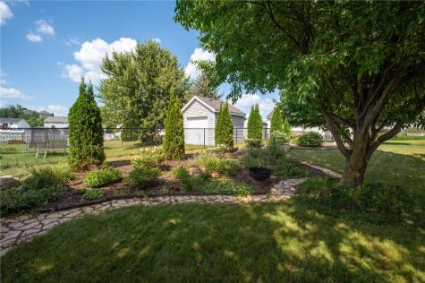 6514 Fox Run Drive SW Cedar Rapids IA 52404