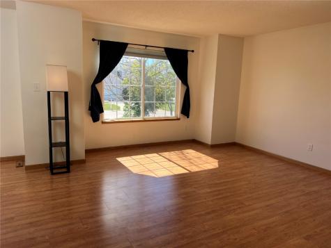 6514 Fox Run Drive SW Cedar Rapids IA 52404