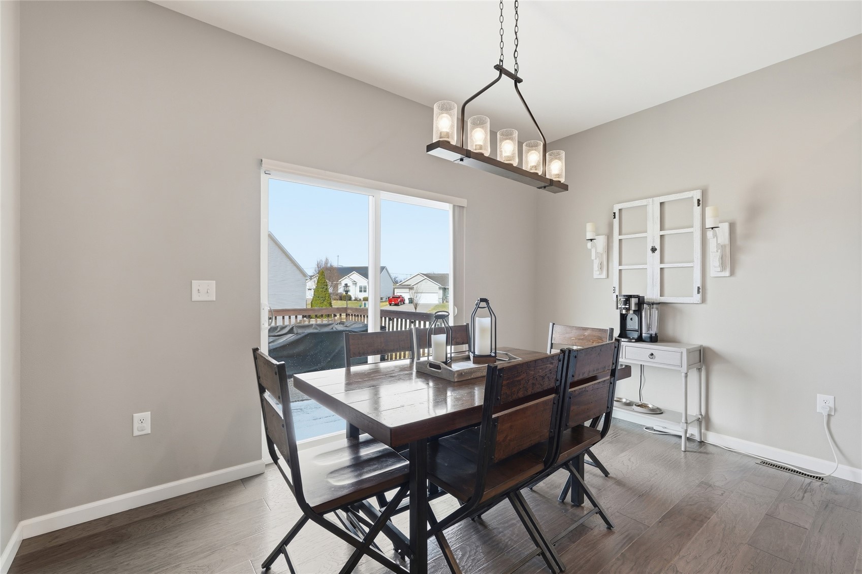 3014 Hillsboro Drive SW Cedar Rapids IA 52404