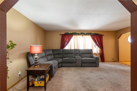 222 Kent Court Cedar Rapids IA 52402