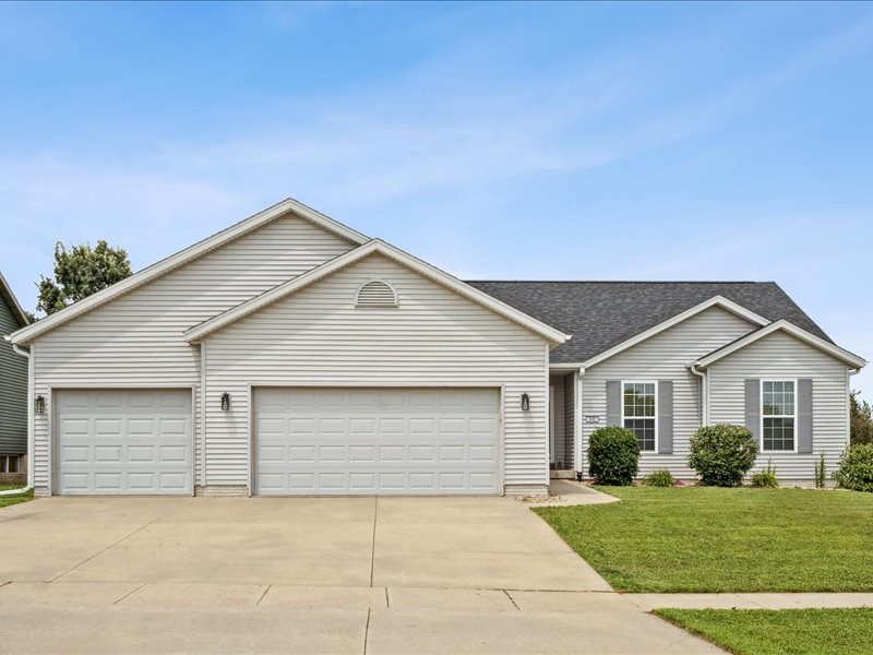 440 Onyx Avenue Marion IA 52302