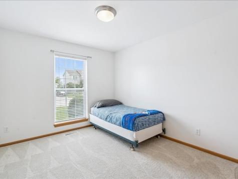 440 Onyx Avenue Marion IA 52302
