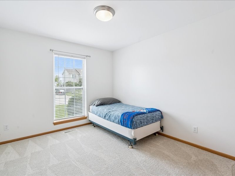 440 Onyx Avenue Marion IA 52302