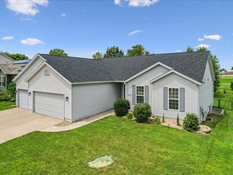 440 Onyx Avenue Marion IA 52302