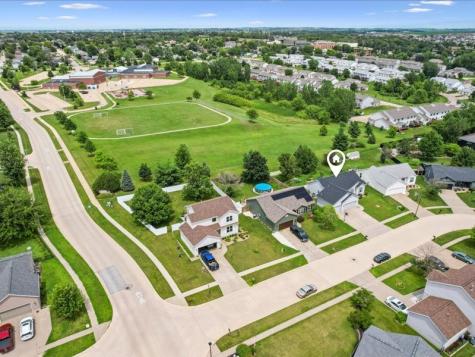 440 Onyx Avenue Marion IA 52302