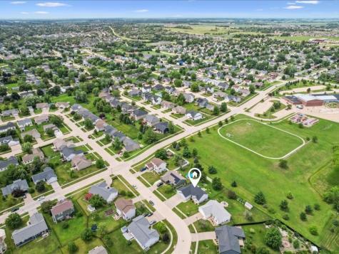 440 Onyx Avenue Marion IA 52302