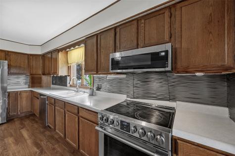 2769 55th Street Drive Vinton IA 52349