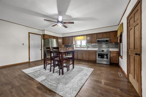 2769 55th Street Drive Vinton IA 52349