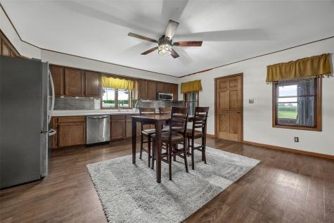 2769 55th Street Drive Vinton IA 52349