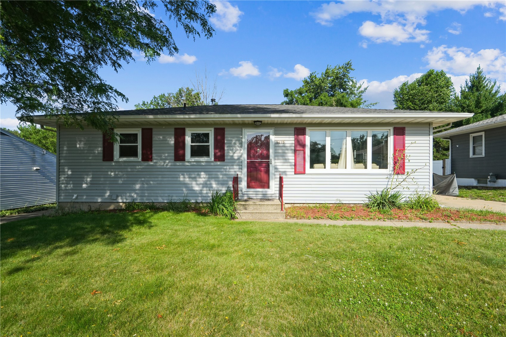 Cedar Rapids IA, 1215 Brockman Drive SE