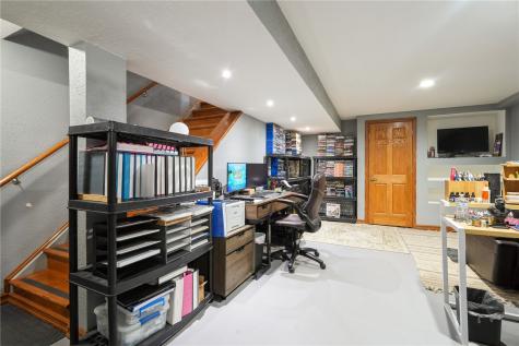 1215 Brockman Drive SE Cedar Rapids IA 52403