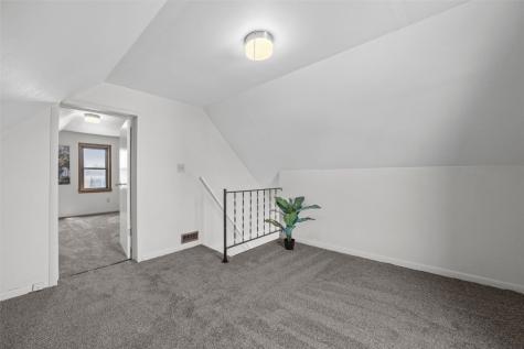 2401 Southland Street SW Cedar Rapids IA 52404