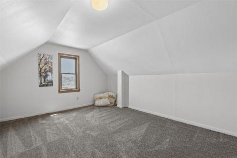 2401 Southland Street SW Cedar Rapids IA 52404