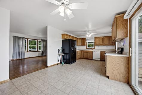 115 Kohl Street Martelle IA 52305
