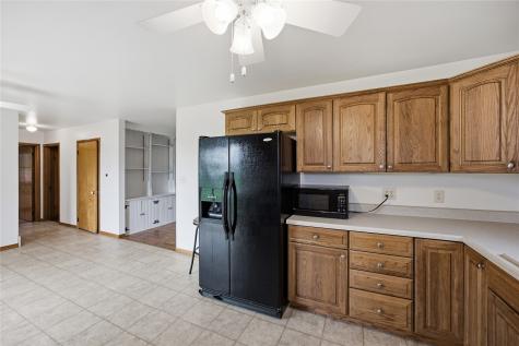 115 Kohl Street Martelle IA 52305