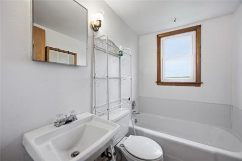 115 Kohl Street Martelle IA 52305
