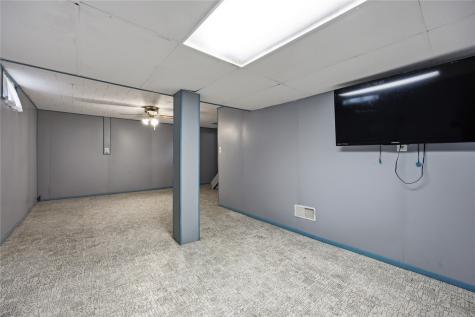 115 Kohl Street Martelle IA 52305