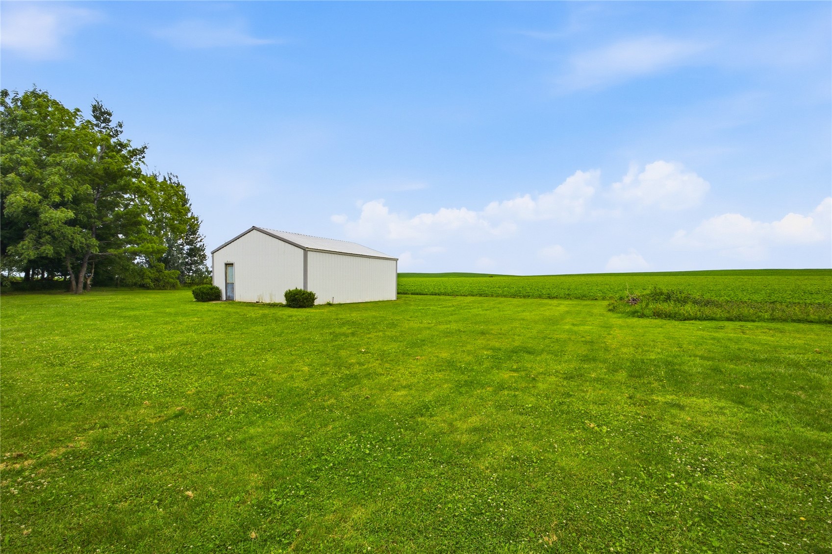 115 Kohl Street Martelle IA 52305