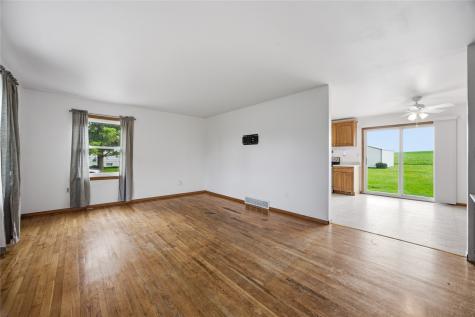 115 Kohl Street Martelle IA 52305