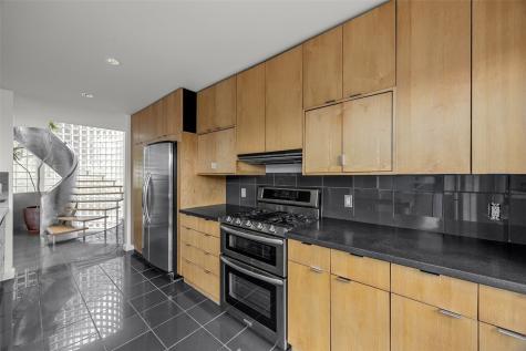 4315 Pioneer Trail SE Cedar Rapids IA 52403