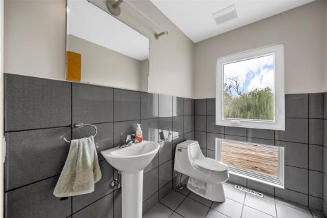 4315 Pioneer Trail SE Cedar Rapids IA 52403