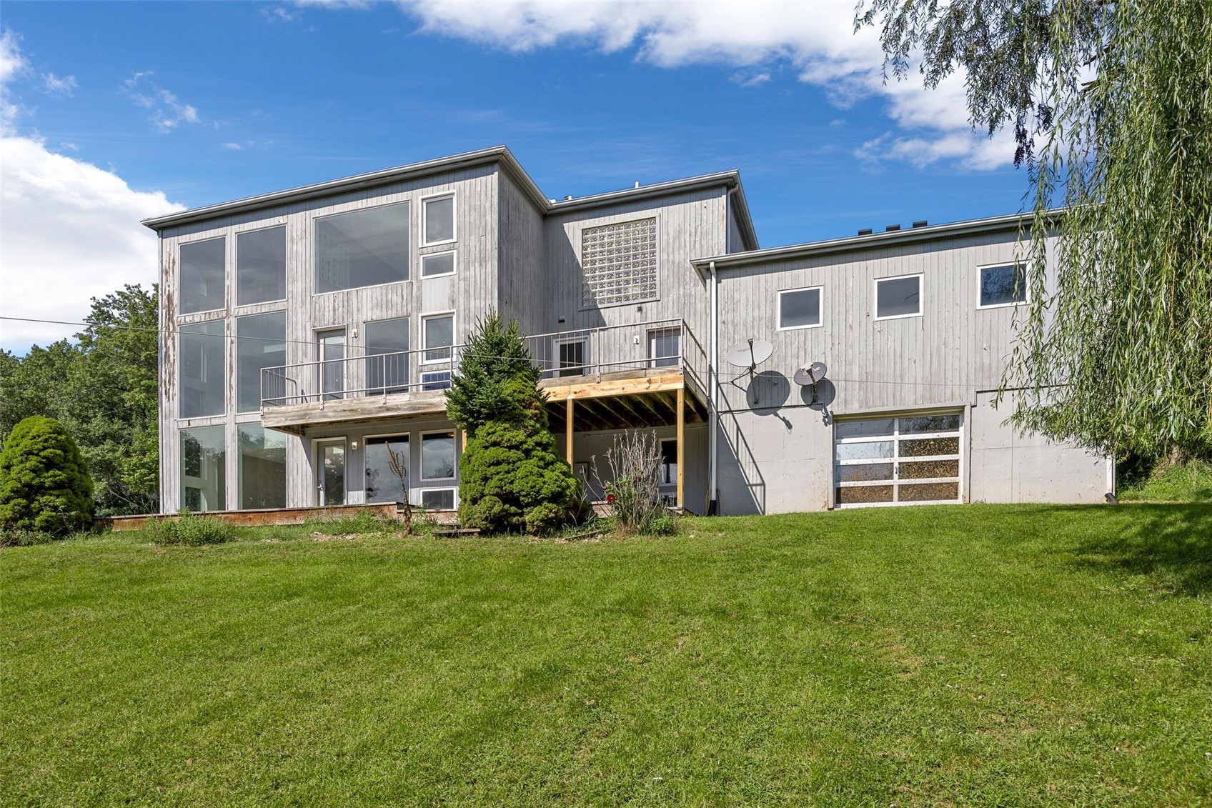 4315 Pioneer Trail SE Cedar Rapids IA 52403